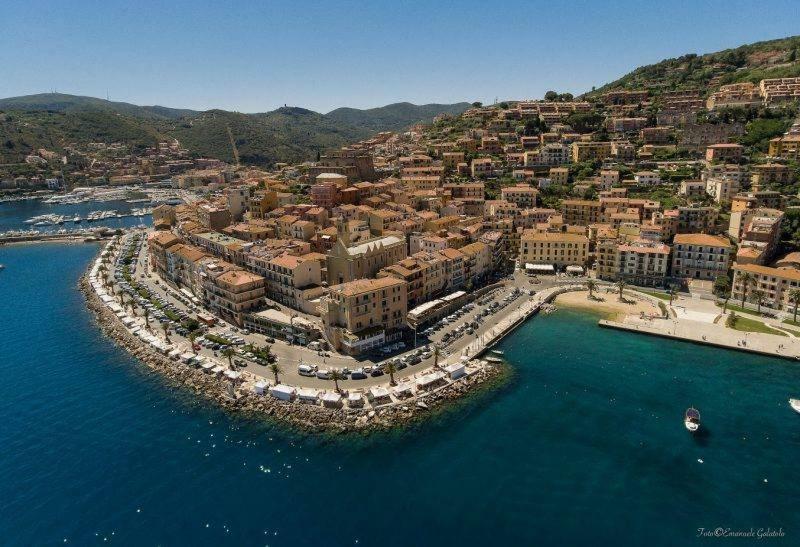 Вилла Ampio Monolocale Con Balcone Fronte Mare Порто Санто Стефано Экстерьер фото